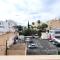 City Center: Your Urban Retreat- 100m to the beach