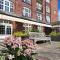 Cocoa Isabella - River fronted with secure parking