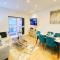 Pass the Keys Large Central Flat Walk To City Centre In 5 Mins - Manchester