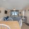 Mead Us At The Beach by Oak Island Accommodations - أوك آيلاند