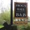 Frogs Hall B&B - 埃耶