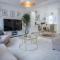 Luxurious Apartment Charlton Mews - 2 Bed - Tenby