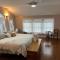 37 Oak Ridge House
