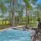 Dresser Lake Point Chalet - Hot Tub