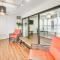 Lakefront Port Clinton Condo with Boat Dock and Slip! - بورت كلينتون
