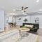 3BR Charming Home with Fireplace - 匹兹堡