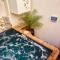 Suite Zorah complete apartment heated mini pool