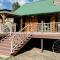 Hike, Fish and Relax Secluded Miami Retreat with Deck