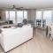 NEW Rental - 3BR 3BA Corner Beachfront - 2024 Remodel - 3 pools, tiki hut, gym, tennis