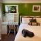 B-Loves Guest House