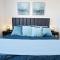BoHo Retreat with King Beds, Golf, Disney+, Near WEM