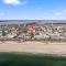 Beach House Steps away from the Boardwalk and Beach with Ocean Views in Seaside Heights! - Seaside Heights