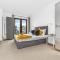 Metropolitan Luxury: Chic 2BR Flat in St. Albans - Saint Albans