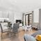 Metropolitan Luxury: Chic 2BR Flat in St. Albans