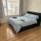 Spacious 1-Bedroom 1960 Unit Close to City with Public Transport Right at the Doorstep - 基督城