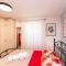 Studio apartment & room SPLIT-TWO DIFFERENT UNITS! - Split
