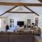 The Loft - Bright apartment centre St Ives sleep 4