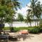 Bs Beach House on Muri Lagoon
