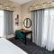 Hampton Inn & Suites - Raleigh Downtown - Raleigh