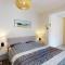 Villa confortable avec piscine, proche plage, 3 chambres, grand séjour, patio, WIFI, équipement complet - FR-1-413-87