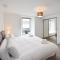Troon Portland Apt B