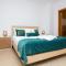 Magnólia AB House - Pool View & Privat Garden & Garage - Albufeira