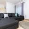 Magnólia AB House - Pool View & Privat Garden & Garage - Albufeira