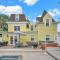 Gorgeous historic Victorian with 8 bedroom/4 baths - Wildwood