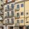 Modern 3BR, terrace, AC/heating & self check-in - Lisbona
