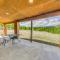 Scenic Alto Getaway with Mountain Views and Hot Tub!