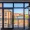 Lumina Loft Tymienieckiego with a view of the lake - 罗兹