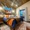 Ember Skye Cabin - 2 bdr & Bunk Nook/2.5 bath
