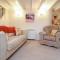 1 Rose Cottages - Looe
