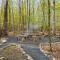 The Blue Forest Chalet - Kayak, Hike, Hot Tub