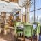 Inuksuk Lodge - 4800 sq ft of Big White Excellence!
