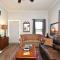 Cozy Cottage: Minutes from Main St, Private Yard