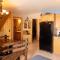 Lazy Bear Lodge in Florissant with Mountain Views!