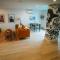 Chic Cozy Retreat - 2BR - Stunning North End Views
