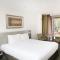 Stay at Alice Springs Hotel - ينابيع أليس