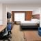 Holiday Inn Express & Suites Baltimore - BWI Airport North by IHG
