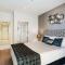 Glenelg Beachfront Luxury Apartment