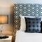 Glenelg Beachfront Luxury Apartment