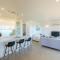 Shearwaters Apartment Waterfront Accomodation