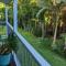 Rainforest Deluxe Bungalow