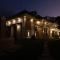 Twin Cottages