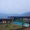 StayVista's Minty Mirage - Mountain & Lake-View Villa with Pool, Expansive Lawn & Terrace - Girnāre