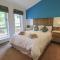 Oakwood Lodge