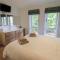 Oakwood Lodge