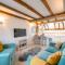 Stable Annex Bisham - Vibrant 1 Bed With Parking