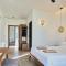 Manza Villa - 850m to Beach with Pickleball Court by etouri